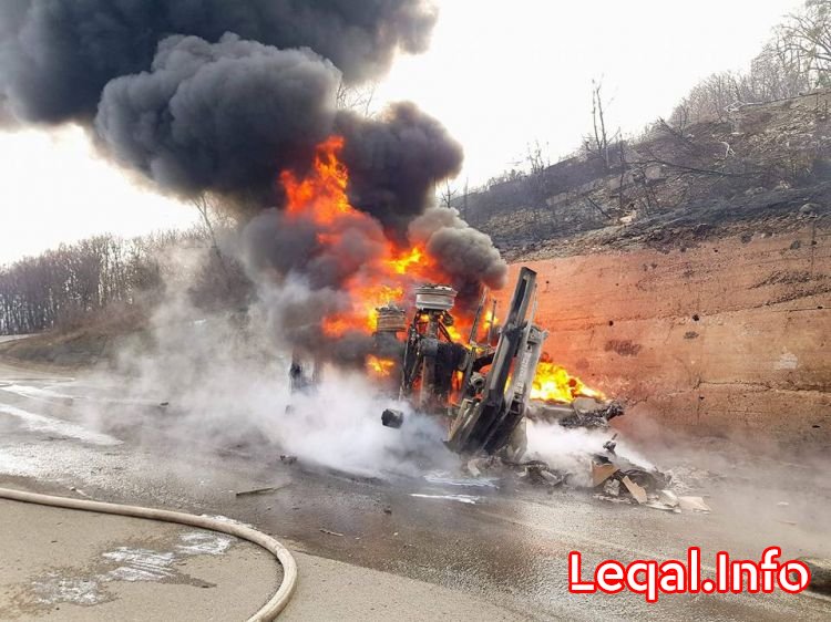 Gürcüstanda SOCAR-a məxsus benzin daşıyan maşın partlayıb