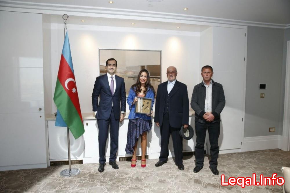 Leyla Əliyeva 76 il əvvəl həlak olmuş azərbaycanlı döyüşçünün xatirəsini yad edib