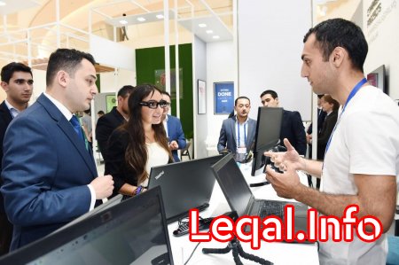 Leyla Əliyeva Heydər Əliyev Mərkəzində innovativ məhsul və xidmətlərin, startapçıların uğurlu tətbiqlərinin nümayiş olunduğu pavilyonla tanış olub 