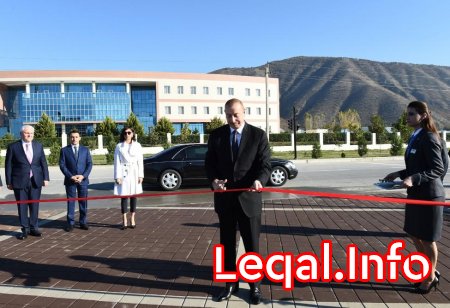 Prezident İlham Əliyev və birinci xanım Mehriban Əliyeva Şəki “ASAN Həyat” kompleksinin açılışında iştirak ediblər 