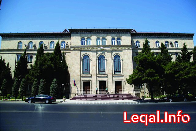 Hakimlər və ədliyyə orqanlarının işçiləri təltif edilib