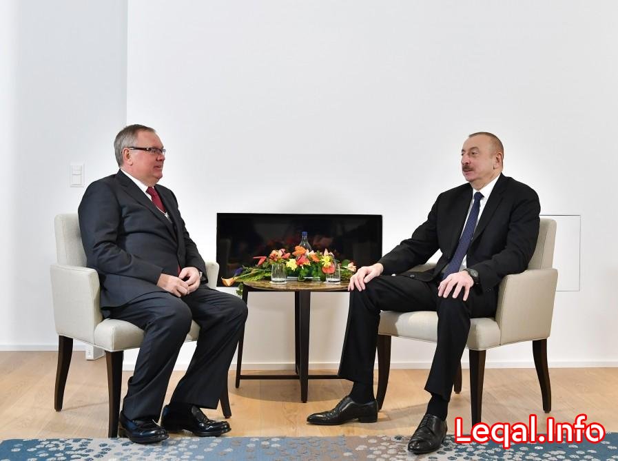 Prezident İlham Əliyevin “VTB-Bank”ın prezidenti ilə görüşü olub