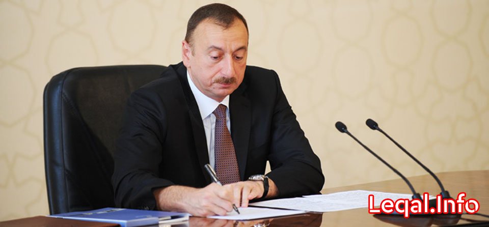 Prezident İlham Əliyev vergilər nazirinə xüsusi rütbə verib
