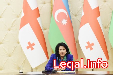 Azərbaycan və Gürcüstan prezidentləri mətbuata bəyanatlarla çıxış ediblər Azərbaycan və Gürcüstan prezidentləri mətbuata bəyanatlarla çıxış ediblər