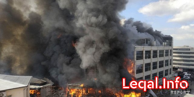 Bakıda ticarət mərkəzində güclü yanğın
