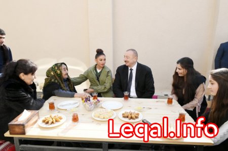 Prezident İlham Əliyev və birinci xanım Mehriban Əliyeva Şamaxıda səfərdə olublar Prezident İlham Əliyev və birinci xanım Mehriban Əliyeva Şamaxıda səfərdə olublar