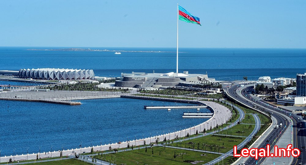 Azərbaycan xalqı Dövlət Bayrağı Gününü qeyd edir