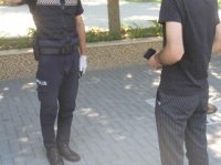 Bakı polisi reyd keçirir Bakı polisi reyd keçirir