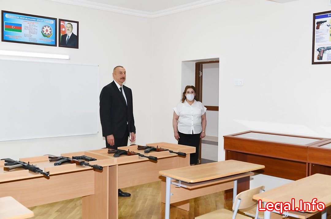 Prezident məktəbdəki təmir işləri ilə tanış olub Prezident məktəbdəki təmir işləri ilə tanış olub