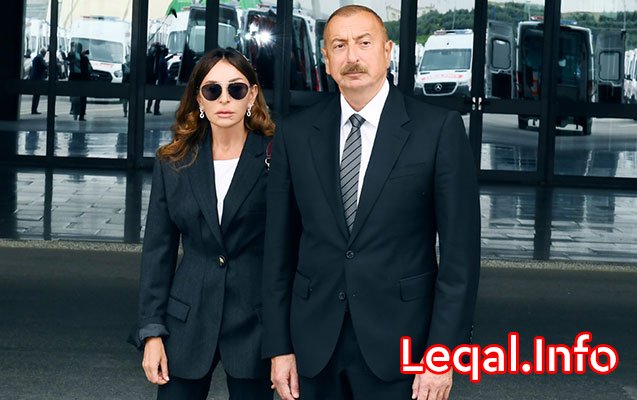 Prezidentlə xanımı yaralı hərbçilərə baş çəkdi