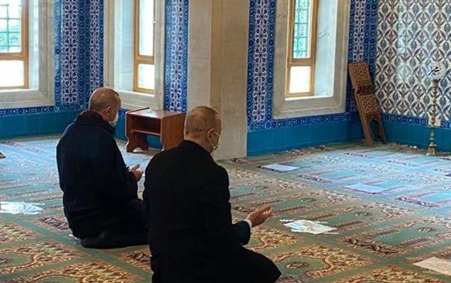 Əliyevlə Ərdoğan namaz qıldı