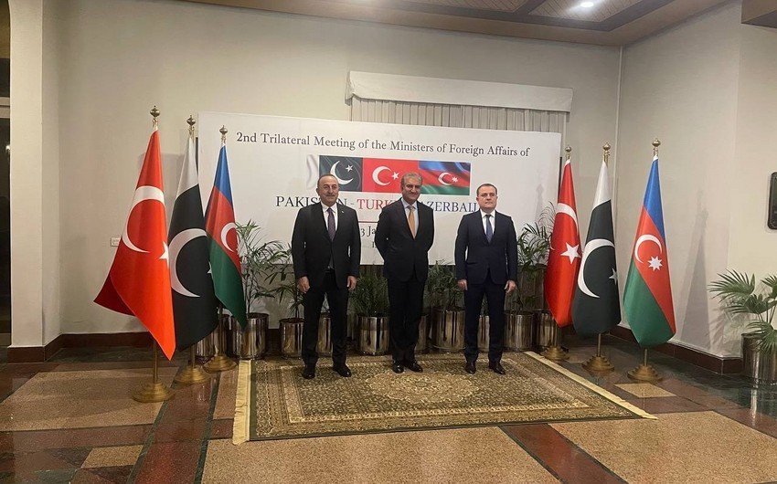 Azərbaycan, Pakistan və Türkiyə XİN başçıları bəyannamə imzaladı