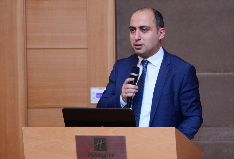 Dərslərin niyə həftədə 3 dəfə keçirilməsinə aydınlıq gətirildi