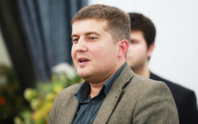 “Bir neçə deputatdan başqa heç kim ermənilərə diqqət yetirmədi”