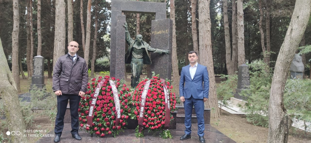 Mərhum Azərbaycanlı Alim Lütfizadə doğumunun yüzüncü il dönümündə Fəxri xiyabanda yad edildi Mərhum Azərbaycanlı Alim Lütfizadə doğumunun yüzüncü il dönümündə Fəxri xiyabanda yad edildi