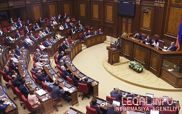 Ermənistanda daha bir istefa