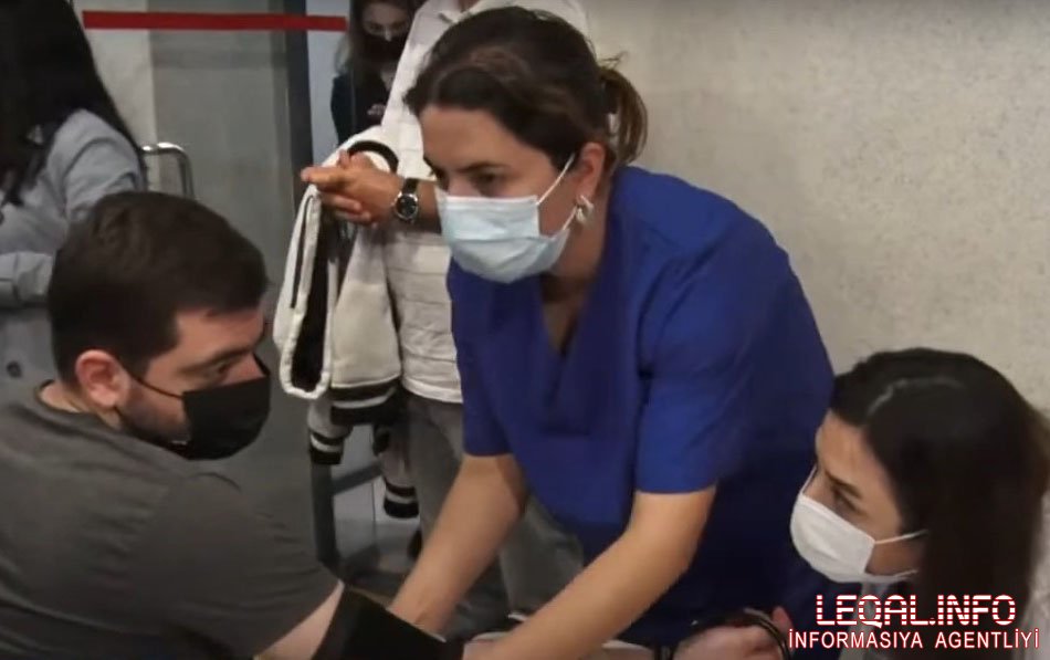 Azərbaycanda jurnalistlərin vaksinasiyasına başlanıldı