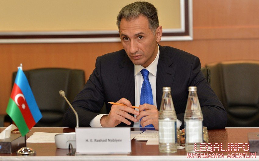 Rəşad Nəbiyev: “2024-cü ilə kimi ən ucqar kəndə belə internet çatdıracağıq”