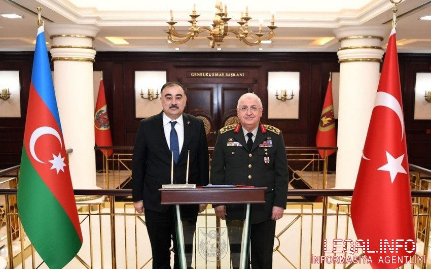 Azərbaycan səfiri Türkiyənin Baş Qərargah rəisi ilə görüşüb