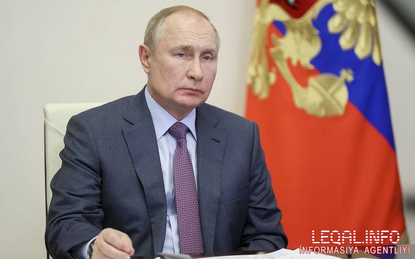 Putin: “Ukrayna sadəcə qonşu deyil, ukraynalılar ruslarla yoldaşdırlar”
