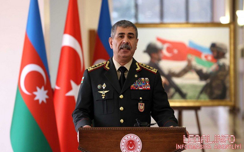 Müdafiə naziri Türkiyə modelinin Azərbaycan Ordusunda tətbiqinin sürətləndirilməsini tapşırıb