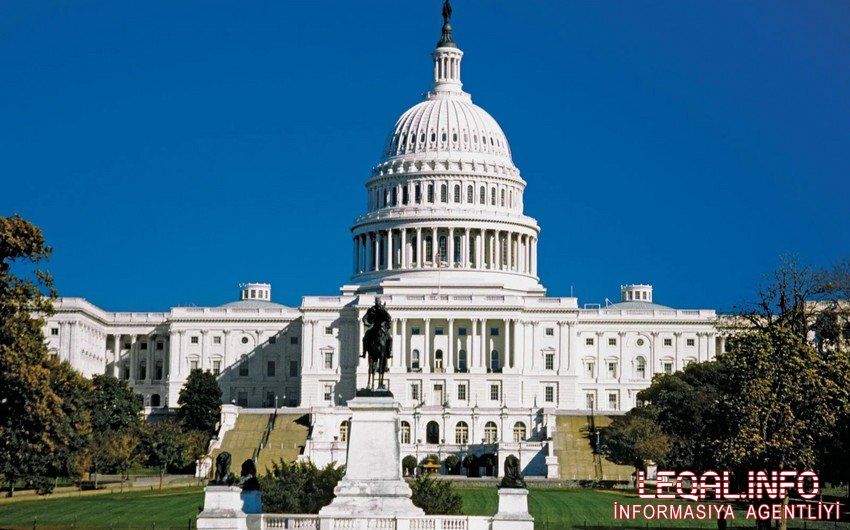 Politoloq: 