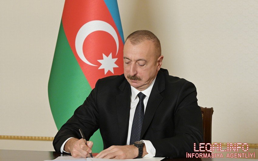 Prezident lisenziyalar haqqında qanuna dəyişikliyi təsdiqləyib