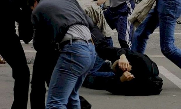 Cəlilabadda kütləvi dava olub, biri yeniyetmə olmaqla üç nəfər xəsarət alıb
