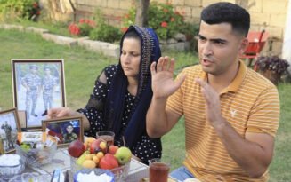 Mehriban Əliyevanın təşəbbüsü ilə şəhid ailələrinə bayram sovqatları çatdırıldı Mehriban Əliyevanın təşəbbüsü ilə şəhid ailələrinə bayram sovqatları çatdırıldı