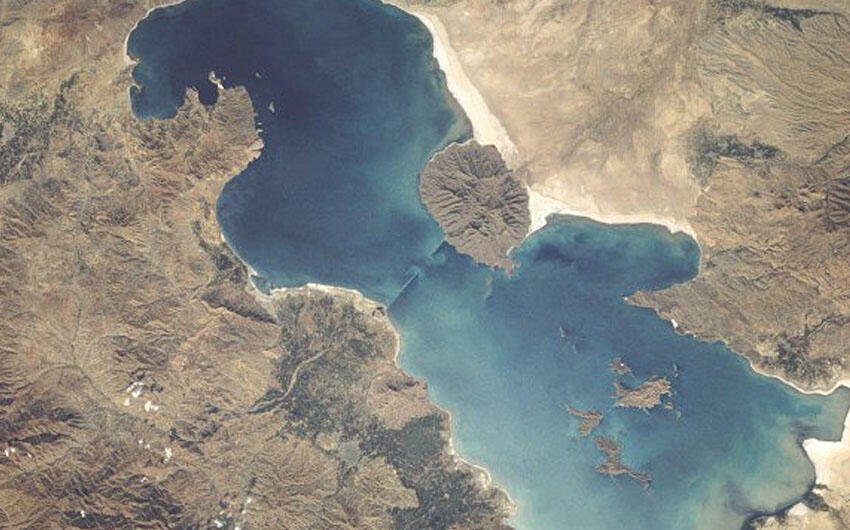 Tehran Urmu gölünü qurudur