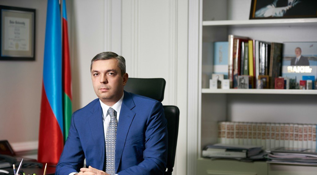 Şahin Bağırov kollektivə təqdim edildi