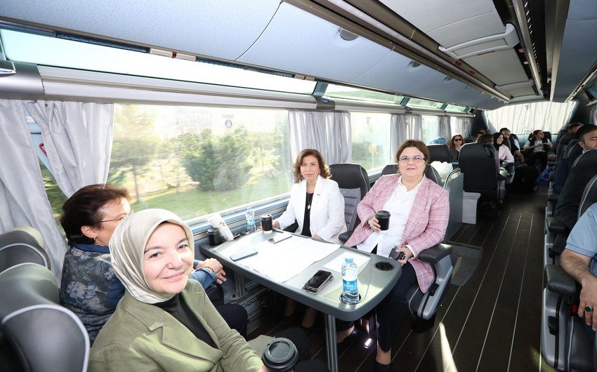 Türkiyənin ailə və sosial xidmətlər naziri Şuşaya gedib Türkiyənin ailə və sosial xidmətlər naziri Şuşaya gedib