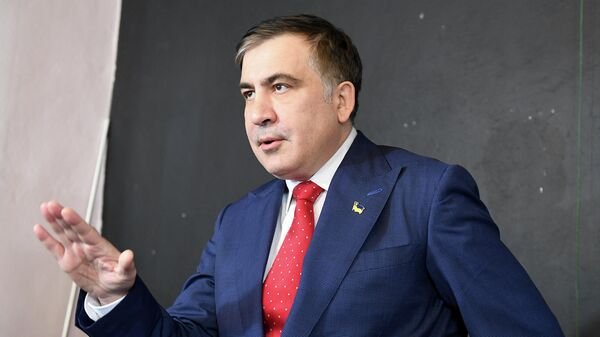 Saakaşvili siyasətdən gedir