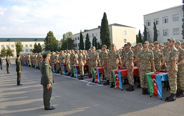 Gənc əsgərlərin andiçmə mərasimləri keçirildi