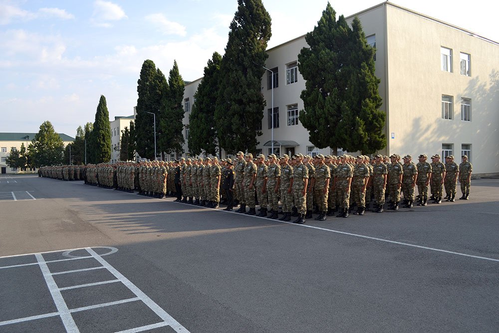 Gənc əsgərlərin andiçmə mərasimləri keçirildi