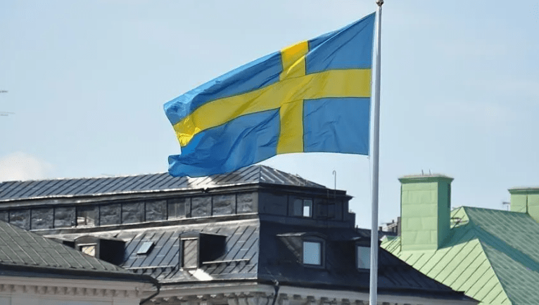 İsveç Ukraynaya yeni hərbi və maliyyə yardımı göndərəcək