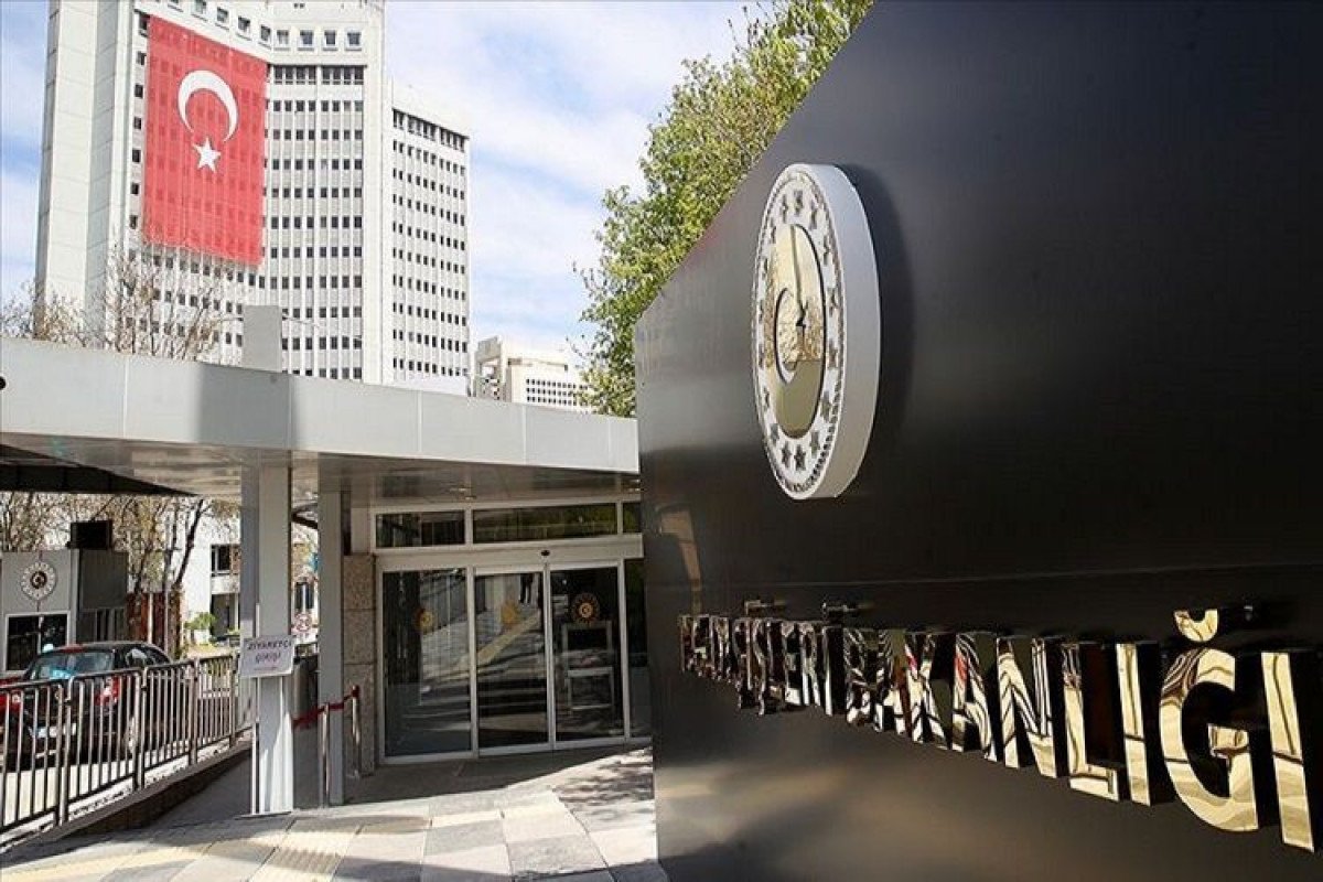 Türkiyə XİN Fransa Prezidentinə cavab verib