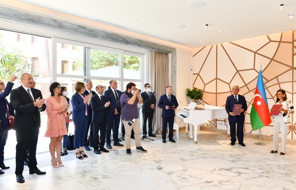 Azərbaycanla İtaliya arasında sənədlərin mübadiləsi oldu Azərbaycanla İtaliya arasında sənədlərin mübadiləsi oldu
