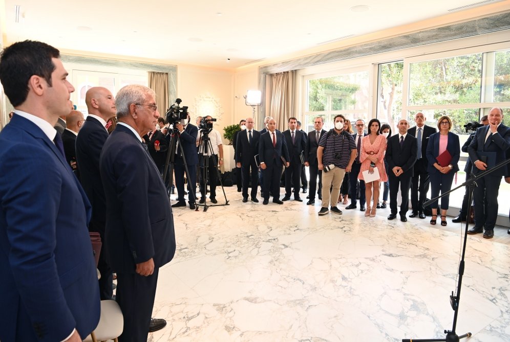 Azərbaycanla İtaliya arasında sənədlərin mübadiləsi oldu Azərbaycanla İtaliya arasında sənədlərin mübadiləsi oldu