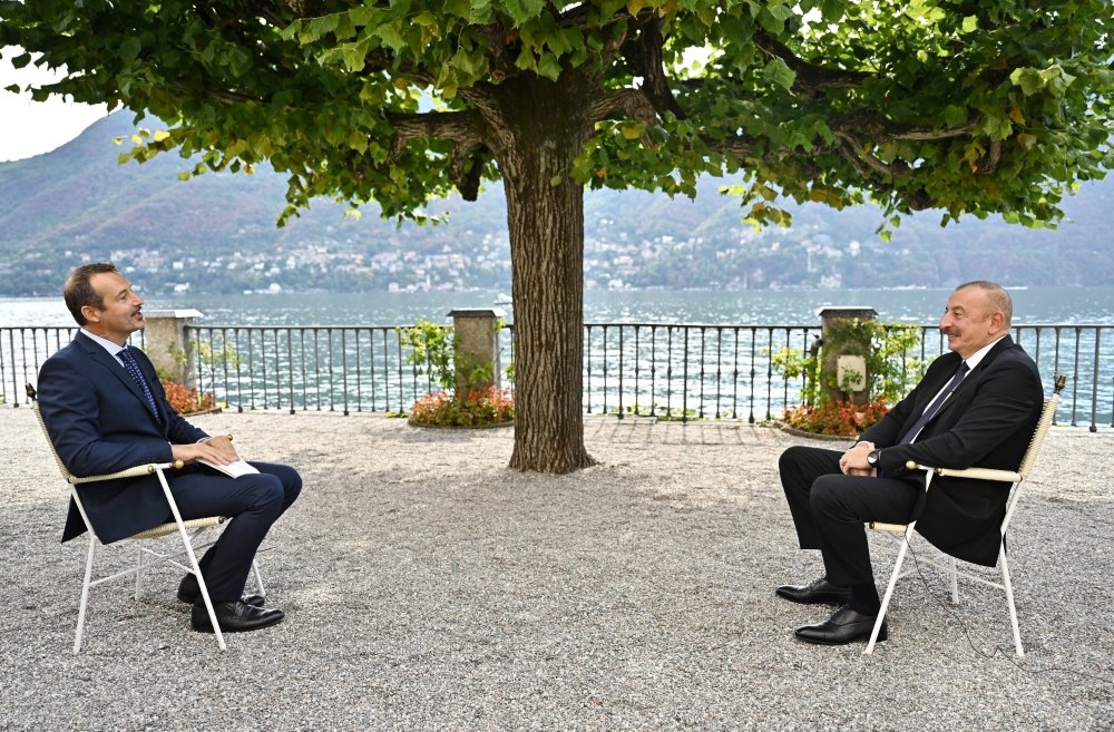 Prezident İtaliya qəzetinə müsahibə verdi 