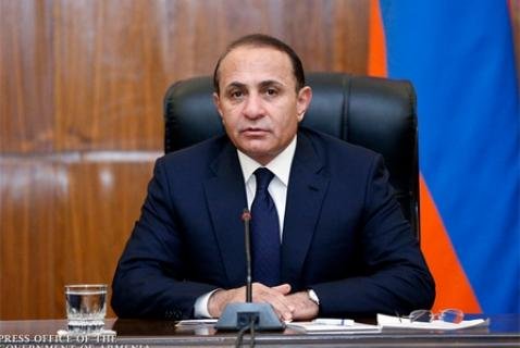 Ermənistanın keçmiş baş nazirinin əmlakına həbs qoyulub