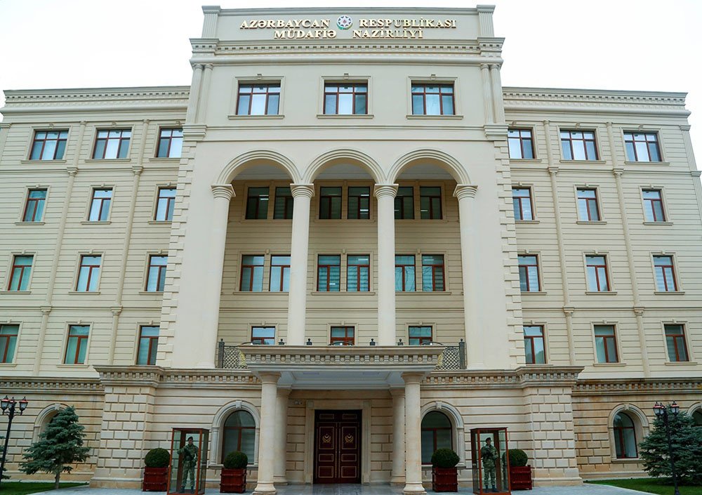 Azərbaycan Ordusu Qarabağdakı erməni təxribatçılara xəbərdarlıq edib: “Dəmir yumruq” yerindədir”