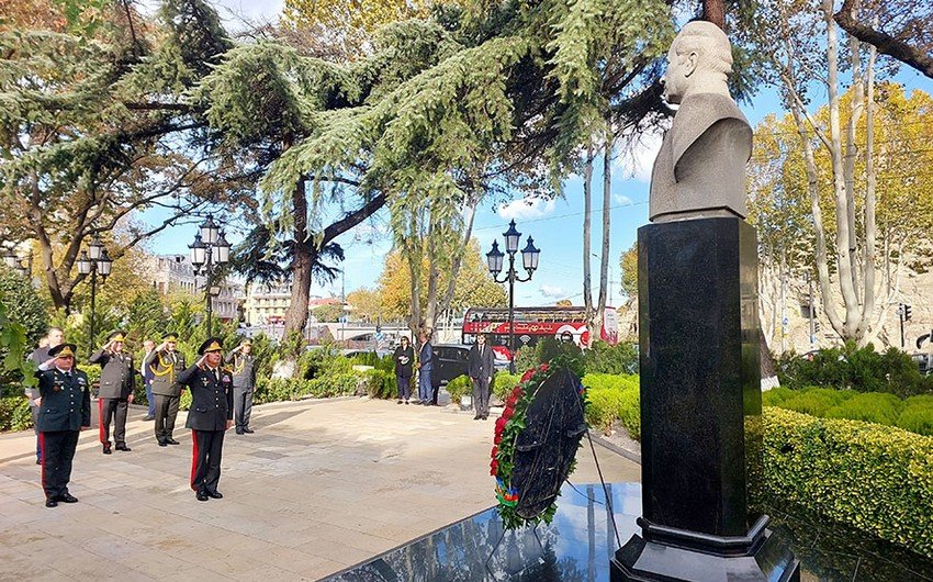 Zakir Həsənov Gürcüstana rəsmi səfərə gedib
