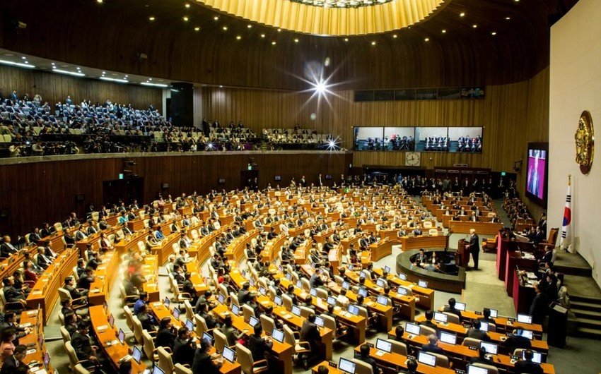 Cənubi Koreya parlamenti nazirin istefaya göndərilməsi ilə bağlı təklifi dəstəkləyib