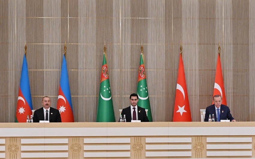 Azərbaycan-Türkiyə-Türkmənistan arasında 6 sənəd imzalanıb