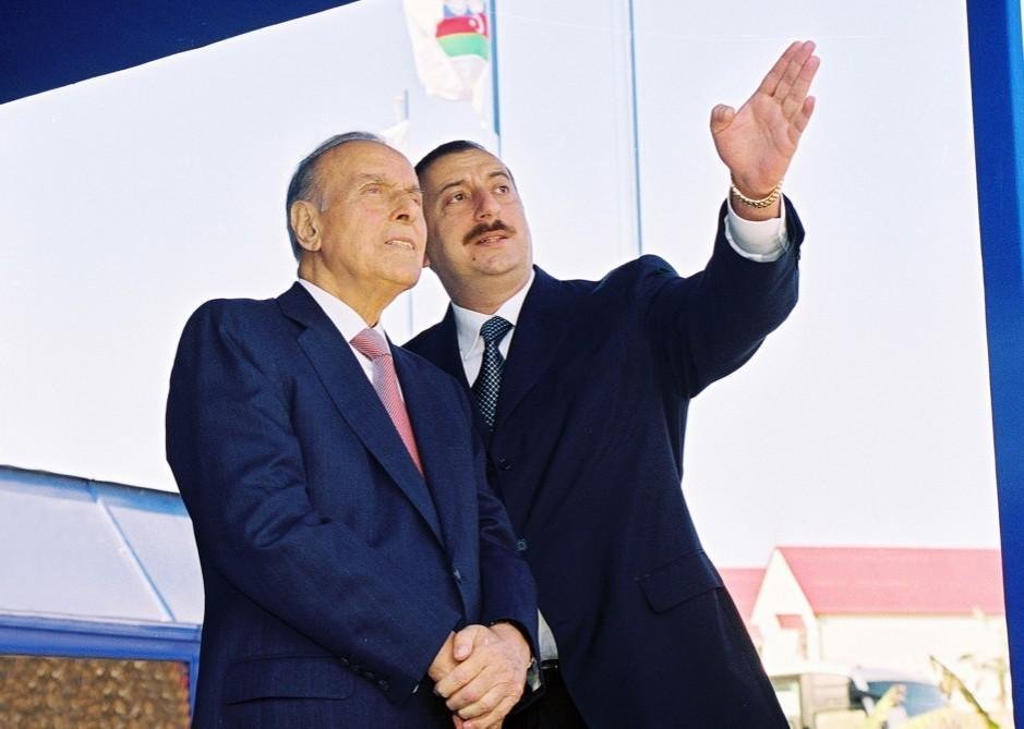 Bu gün Müzəffər Ali Baş Komandan İlham Əliyevin doğum günüdür