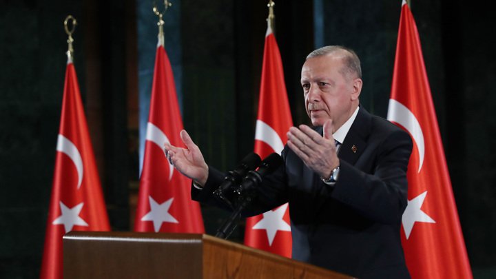 Qərb təxribatlara əl atıb və Ukraynada vasitəçi olmayıb