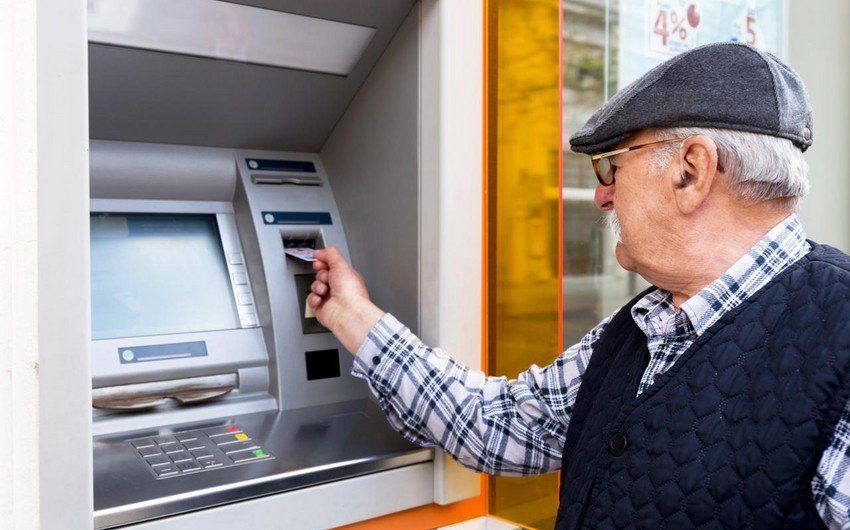 Azərbaycanda əmək pensiyasının minimum məbləği 280 manata çatdırılacaq