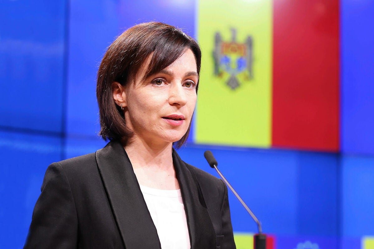 Moldova prezidenti dövlətləri Ukraynaya köməyə çağırıb