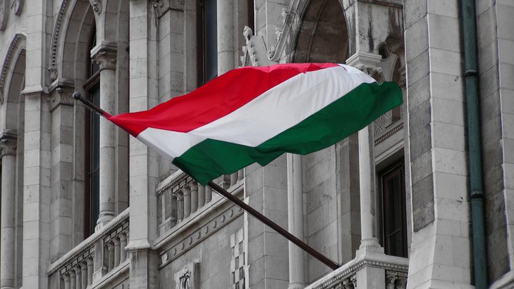 Macarıstan Xarici İşlər Nazirliyi Ukraynadan macarlara qarşı vəhşilikləri dayandırmağı tələb edib